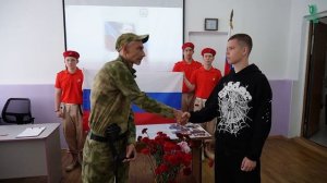 В 3-й школе установили ПАРТУ ГЕРОЯ выпускника Куриленко Евгения Александровича.