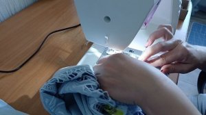 укорачиваю длину джинс за 3 минуты