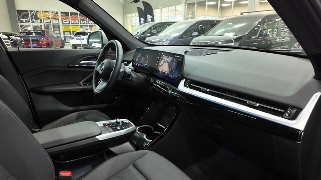 BMW X1 2023 смотреть онлайн