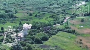 💥Совместная боевая работа Северян: в Харьковской области уничтожен украинский БТР