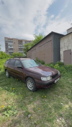 Toyota carina e 2.0
