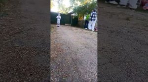 Ева и Мия решили перед сном погулять!