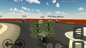 Играю в гонки в ChickenGun
