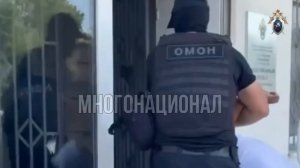 Батайск. ОМОН заглянул в гости к цыганам