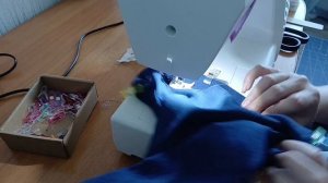 укорачивание джинс за полторы минуты!!