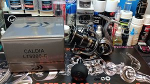 Обзор ТО разбор Daiwa 25 Caldia 5000 С