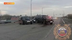 НЕСКОЛЬКО АВАРИЙ ПРОИЗОШЛИ ЗА ВЫХОДНЫЕ НА ДОРОГАХ КАМЧАТКИ • НОВОСТИ КАМЧАТКИ