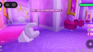 Я провёл в кукольном доме 24 часа #Roblox Максим играет