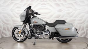 Harley-Davidson Street Glide vin 5HD1KB751RS655482