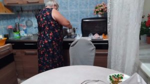 Жизнь пенсионеров.Маковая начинка.