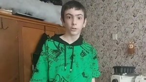 Уборка комнаты.Немного юмора.Как вам такой формат видео?Стоит такое снимать? Напишите в комментариях