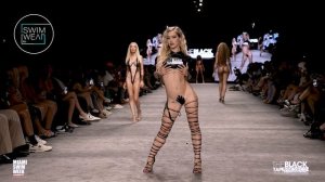 @ALEXANDRAISMIA x BLACK TAPE PROJECT Art Hearts 2023 - 4K Slow Motion