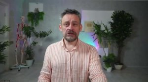 К умным или красивым? А мне в оба окна😉