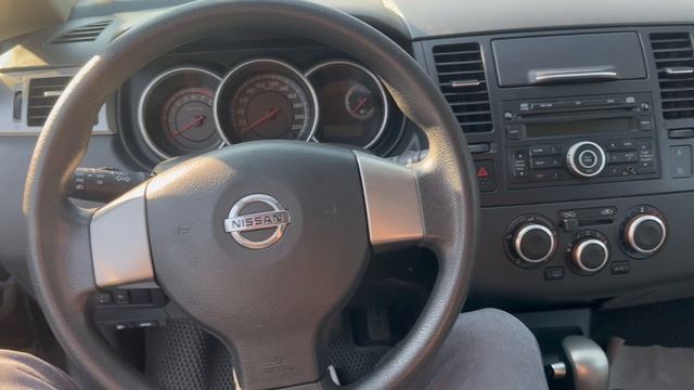 Nissan Tiida I Рестайлинг, 2011 года в продаже! смотреть онлайн
