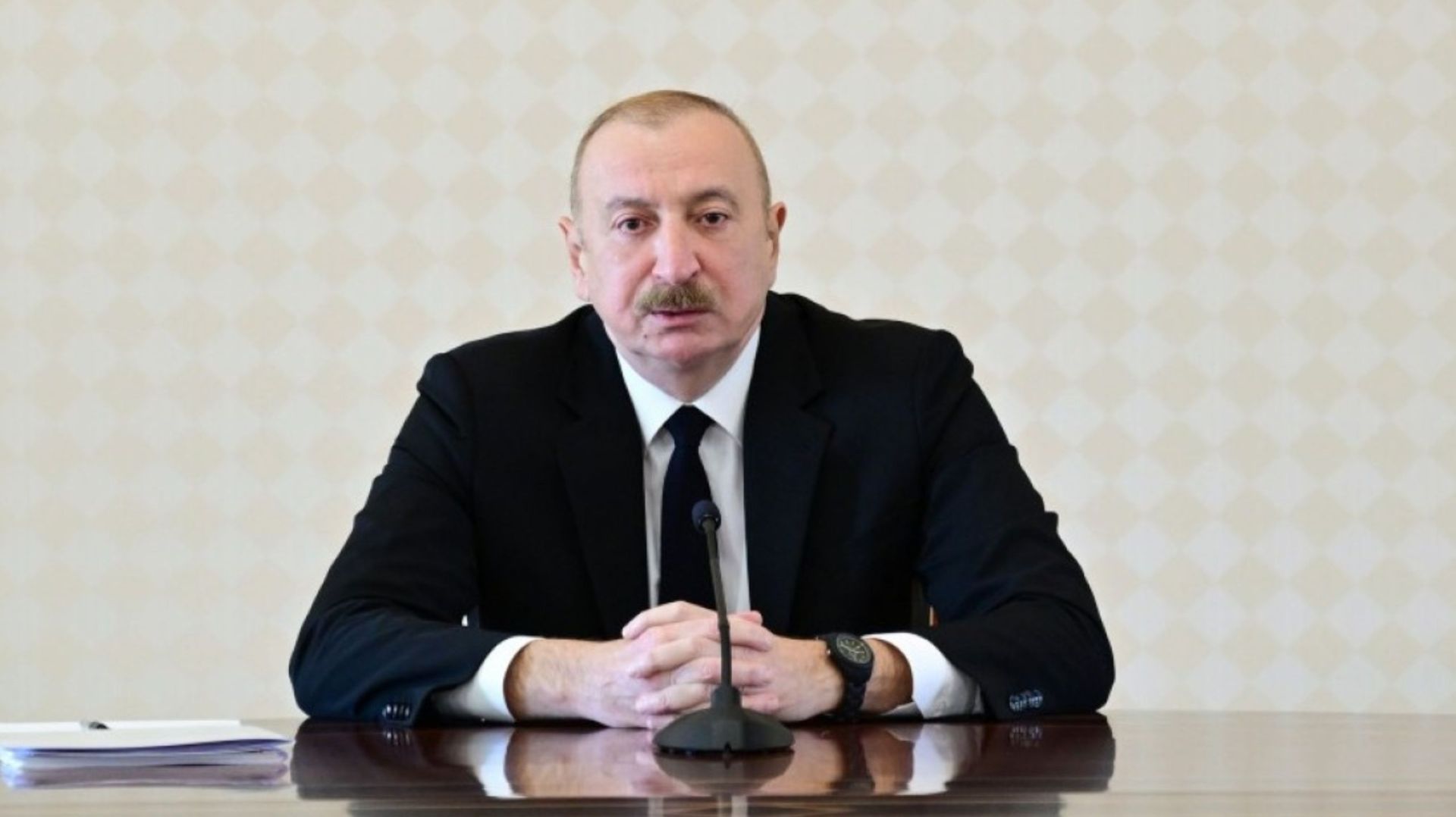 Ильхам Алиев поручил повысить эффективность сельского хозяйства смотреть онлайн