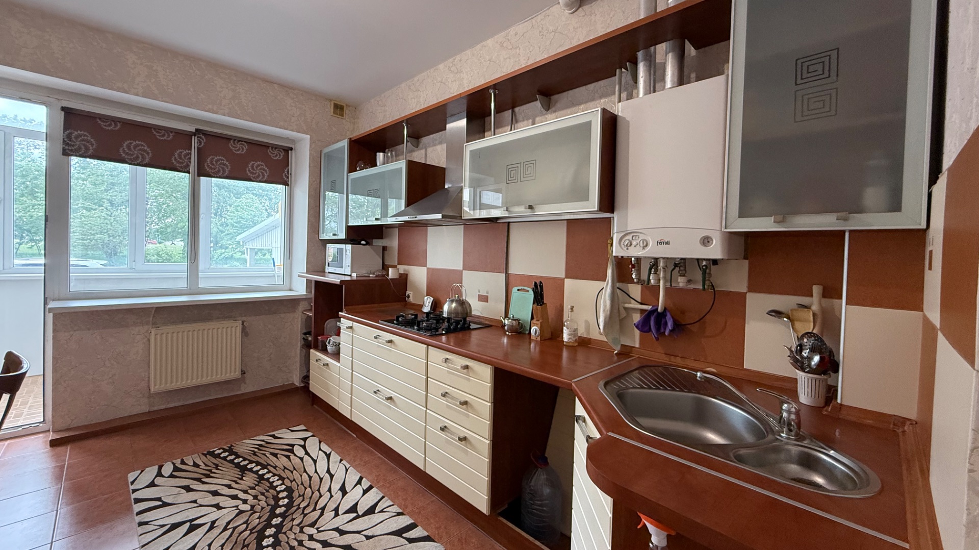 Продажа 3к-квартиры 99.6м², Ставрополь, Доваторцев 109