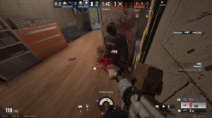 Tom Clancy’s Rainbow Six Siege безумие