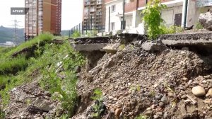 ПОДПОРНУЮ СТЕНУ НА 2-ОГОРОДНОЙ НАЧАЛО РАЗМЫВАТЬ ВОДОЙ