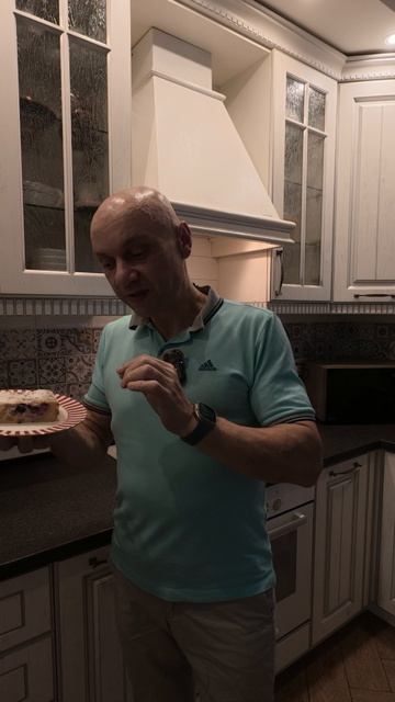 Безумно вкусный грушевый 🍐 пирог 🥧 с начинкой из рикотты и голубики🫐