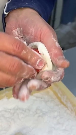 жевательные клубничные моти