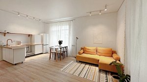 Уютный дом 90 кв.м. 7,5 соток 3 комнаты евроремонт мебель. Краснодарский край, город Армавир.