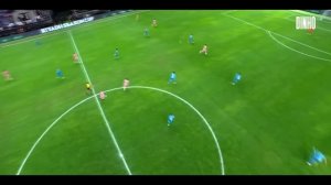 36-летний Месси учит играть в футбол