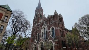 США. Весенняя прогулка по району Линкольн-Парк в Чикаго в формате 4K