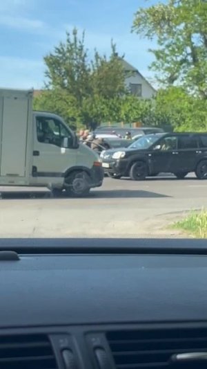 Луцк. ВСУшно-ТЦКшные оккупанты привычно пытали человека, но и в этот раз что-то пошло не так 1.