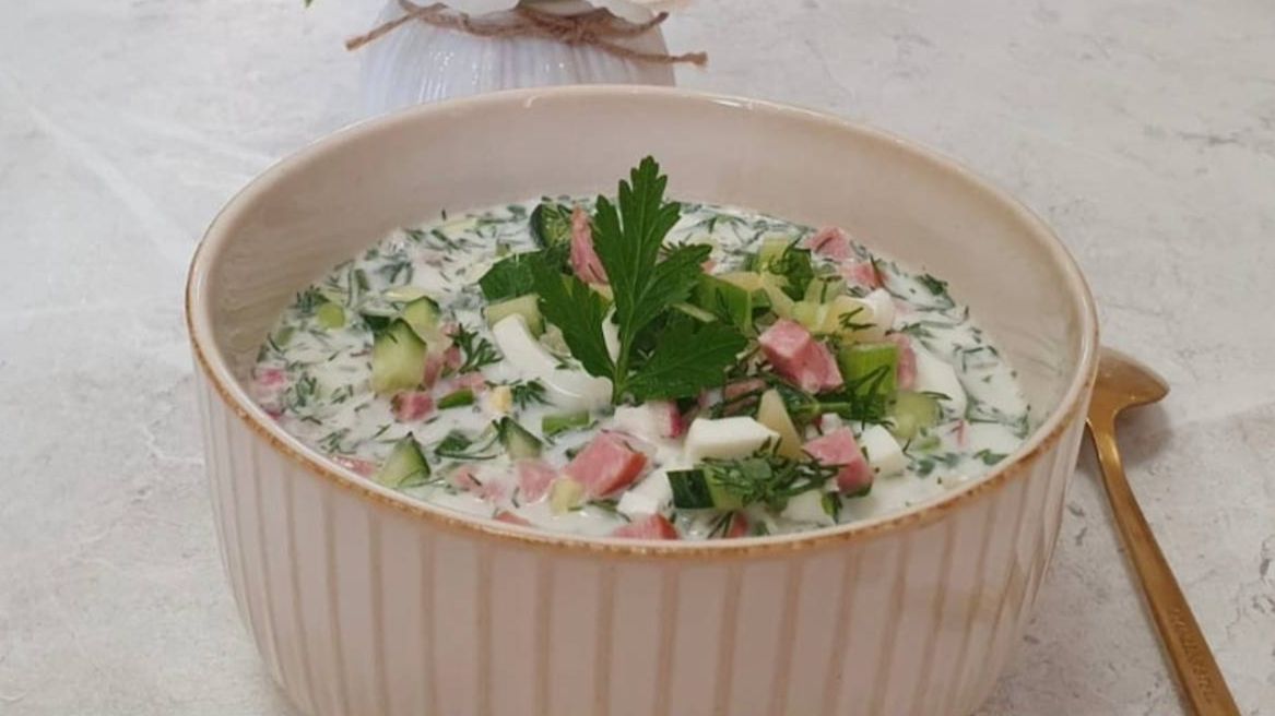 Окрошка на минеральной воде.🧄🥗 смотреть онлайн