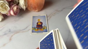 Что он чувствует к тебе сейчас ❤️🔥💐🍒Таро