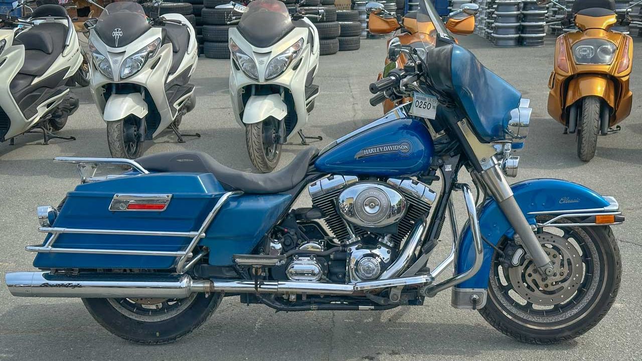 Harley-Davidson ELECTRA GLIDE FLHTCUI1450 - 5HD1FFW196Y640201 смотреть онлайн