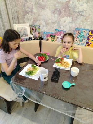 купаем игрушки