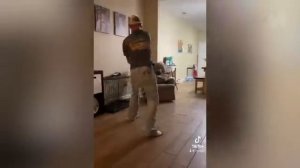 Попробуйте не засмеяться — лучшие смешные видео!
