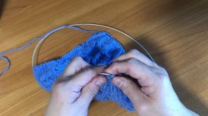Красивый узор спицами для тёплых вещей