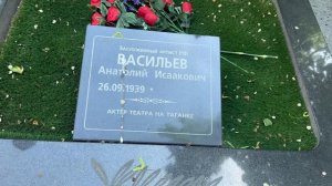 ЖАРА НА НОВОДЕВИЧЬЕМ КЛАДБИЩЕ / ПРОГУЛКА ПО КЛАДБИЩУ / МОГИЛЫ ЗНАМЕНИТОСТЕЙ СЕГОДНЯ / 21.05.2026