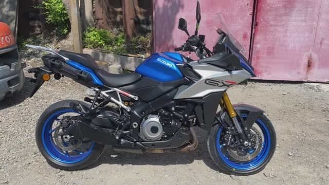 Suzuki GSX-S1000 GX 050217 смотреть онлайн