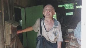 Помогли Владимиру убрать дрова