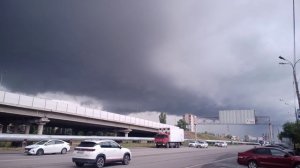 Грозовой фронт надвигается на Волгоград
