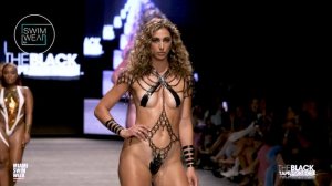 ALEXIA BALISTRERI x BLACK TAPE PROJECT Art Hearts 2023 - 4K Slow Motion
