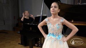 «Сладкая песенка» (муз. С. Прокофьева, сл. Н. Саконской)