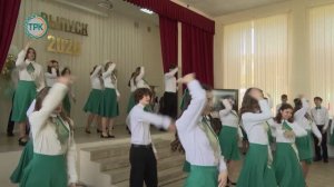 В школах Новомосковска проходя последние звонки