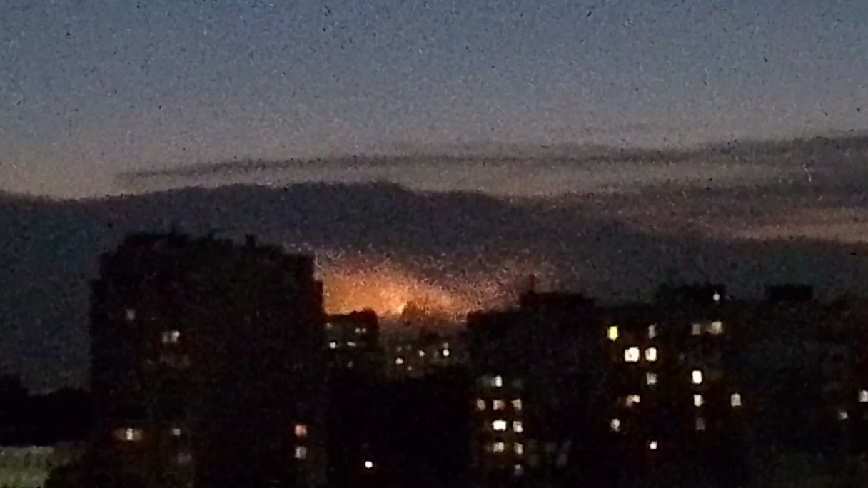 ночные ЗАРНИЦЫ,⚡⛈️⚡ 23 мая. смотреть онлайн
