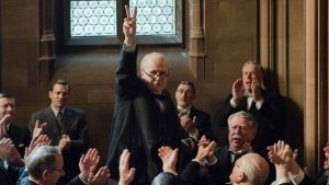 Темные времена - трейлер на русском языке