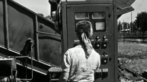 1977 год. Ялуторовский район. Установка по изготовлению травяной муки