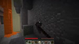 ВЫЖИВАНИЕ В МИРЕ ГДЕ ПОЛ ЭТО ЛАВА В МАЙНКРАФТ | Компот Minecraft