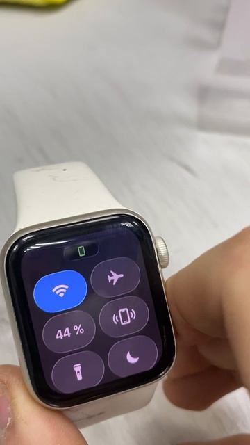 Apple Watch se смотреть онлайн