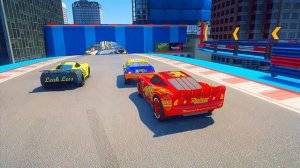 Уличная Гонка Тачек! 🏎️ Маккуин против Джексона Шторма, Круз, Кинга и Чико Хикса