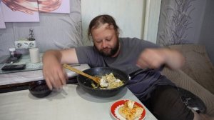 Устал Сел кушать Набегался ПОДВАЛ ИЛЬИЧА