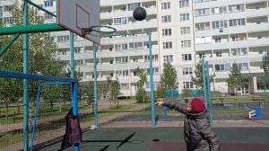 МАМА ЗАБИВАЕТ