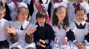 Последние звонки для выпускников Карачаевска